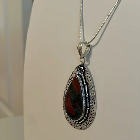 925 SILVER OVERLAY STATEMENT PENDANT BLOODSTONE GEMSTONE - Picture 3 of 9